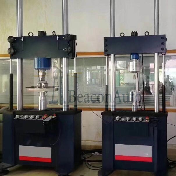 微機(jī)控制電液伺服動靜萬能疲勞試驗(yàn)機(jī)