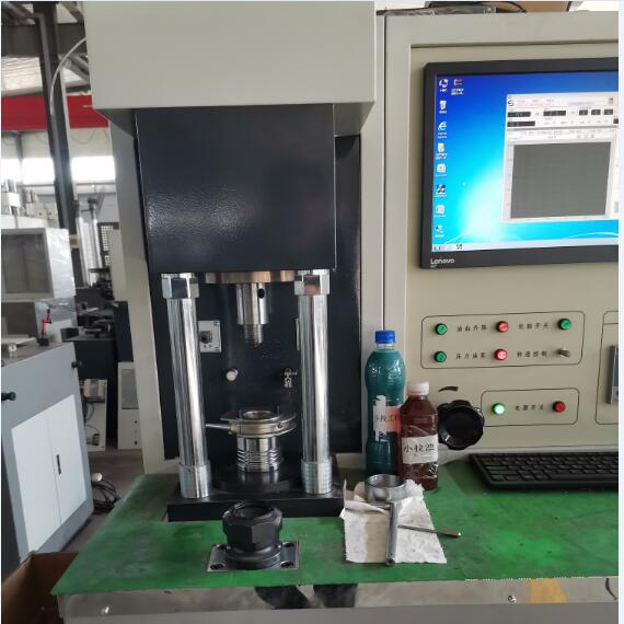 1673665454259470.jpg 微機(jī)控制四球摩擦試驗機(jī).jpg